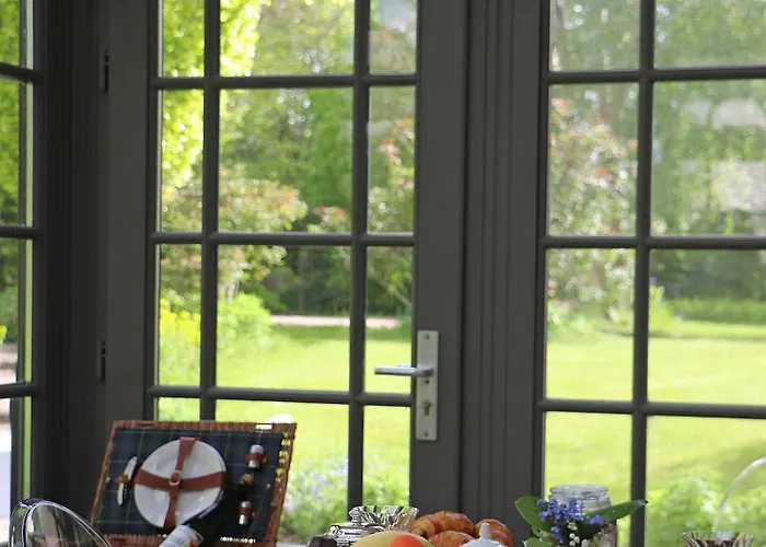 La Gentilhommiere De Oda ve Kahvaltı